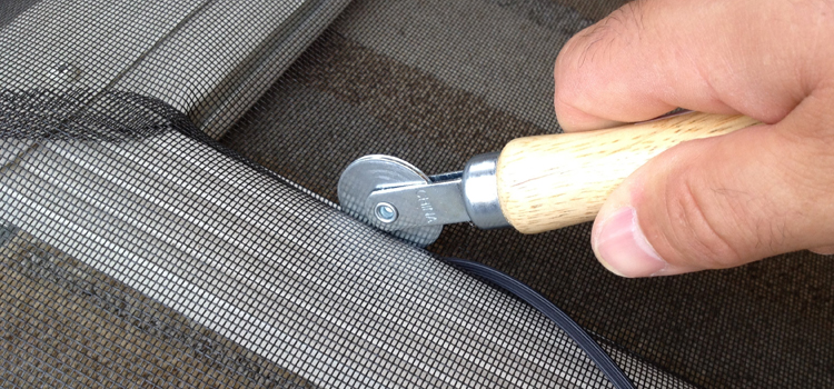 metal screen door repair in North Tustin