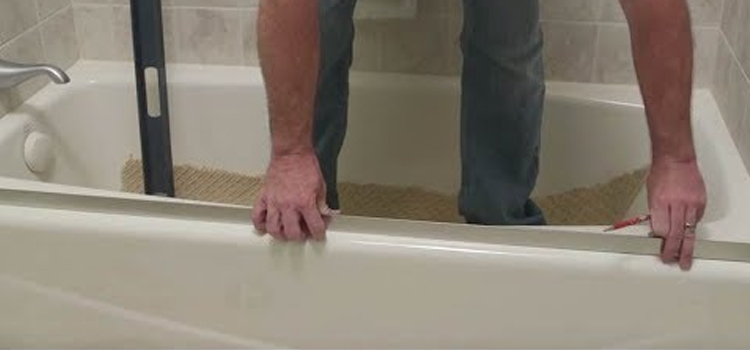Sliding Shower Door Repair in North Tustin